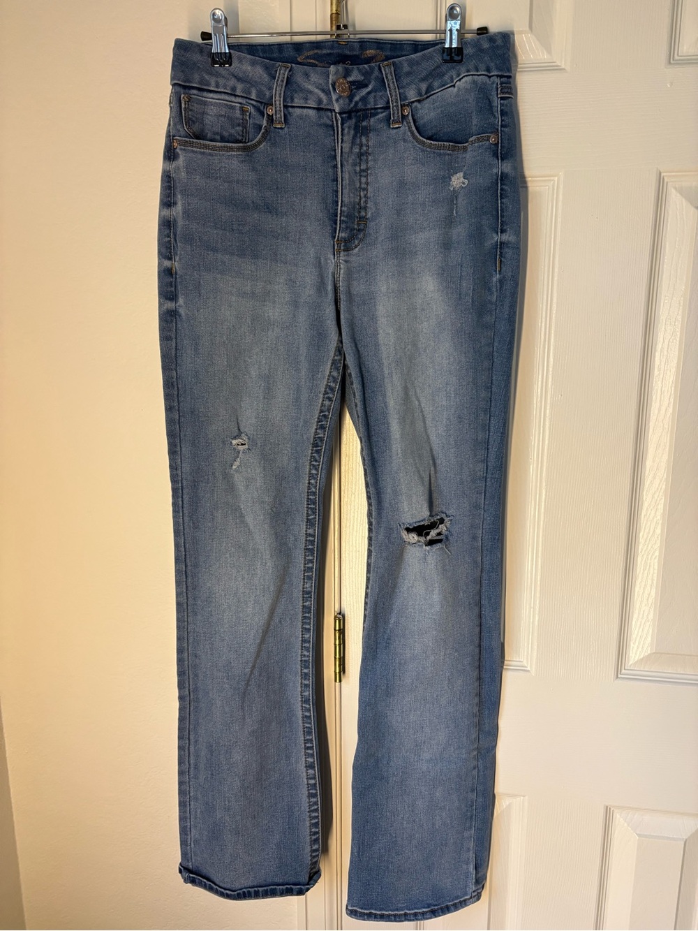 Seven7 Medium Blue Straight-Leg Jeans with Light Distressing